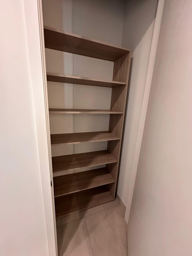 226 NW 33rd St unit A7, Miami, FL 33127 - photo 5