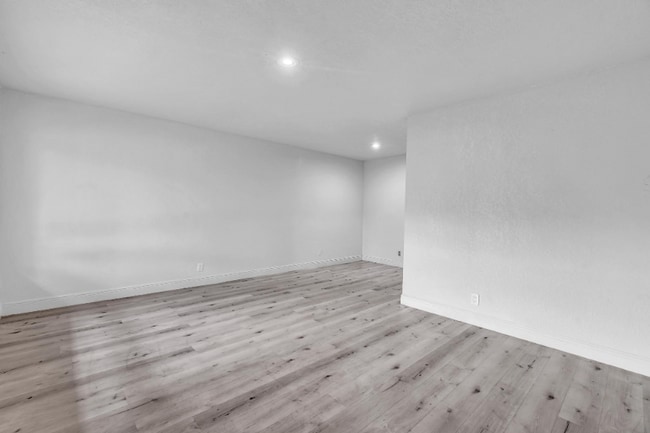 2781 SW 2nd St unit 1, Fort Lauderdale, FL 33312 - photo 2