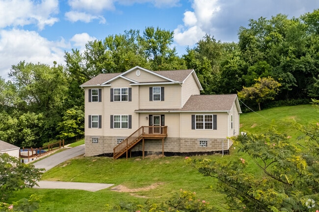 There are houses on large lots in the Lincoln area, giving home owners the space that they need.