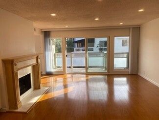 4200 Vía Dolce, Marina del Rey, CA 90292