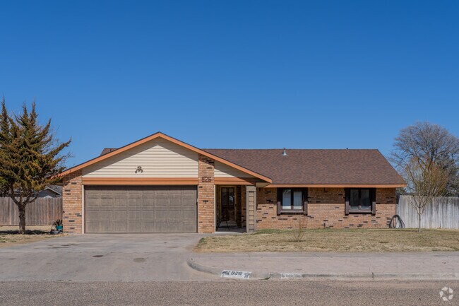 The Guymon city area has plenty of ranch-style homes.