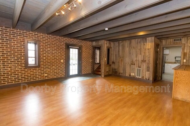 715 Mississippi Ave unit 103, Signal Mountain, TN 37377 - photo 2