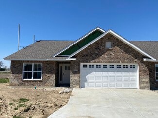 2025 Serenade Ln, Troy, IL 62294