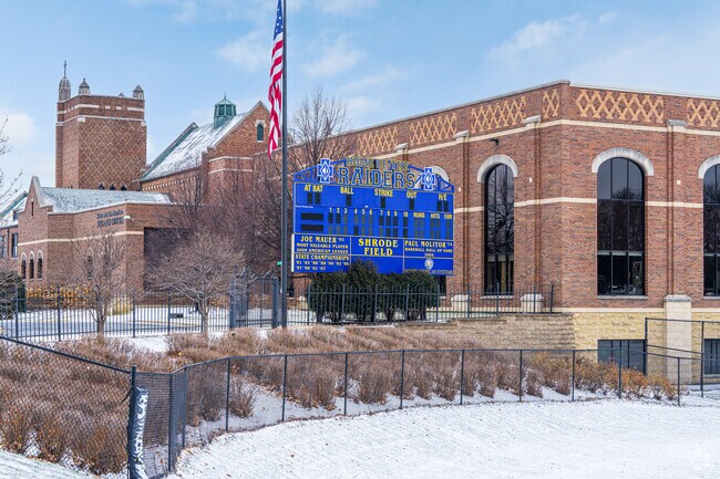 Cretin-Derham Hall has a 