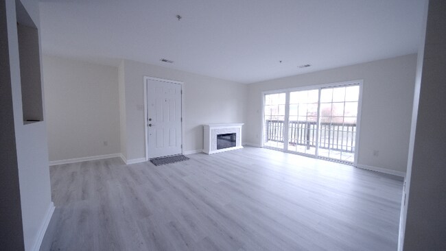 136 Brookland Ct unit 8, Winchester, VA 22602 - photo 2