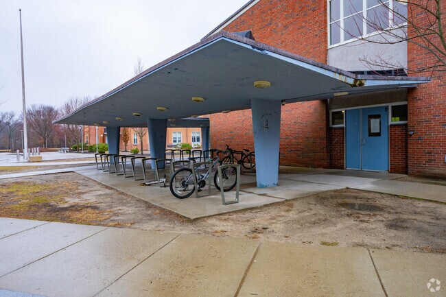 Diamond Middle School in Lexington has an overall grade of A+ on Niche.