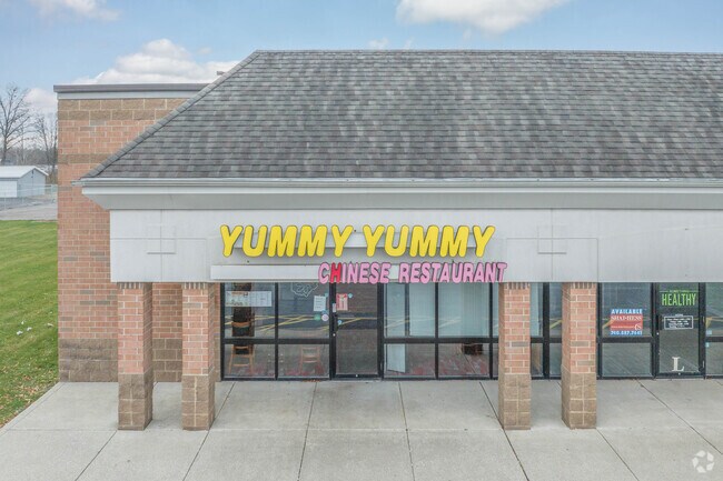 Yummy Yummy is one of a few dining options in Hebron.