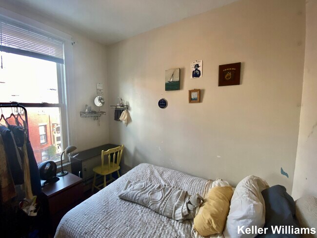 44 Delle Ave unit 2, Roxbury Crossing, MA 02120 - photo 5