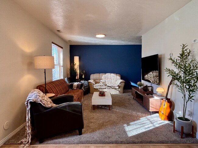 408 Spring Ln, Logan, UT 84341 - photo 5