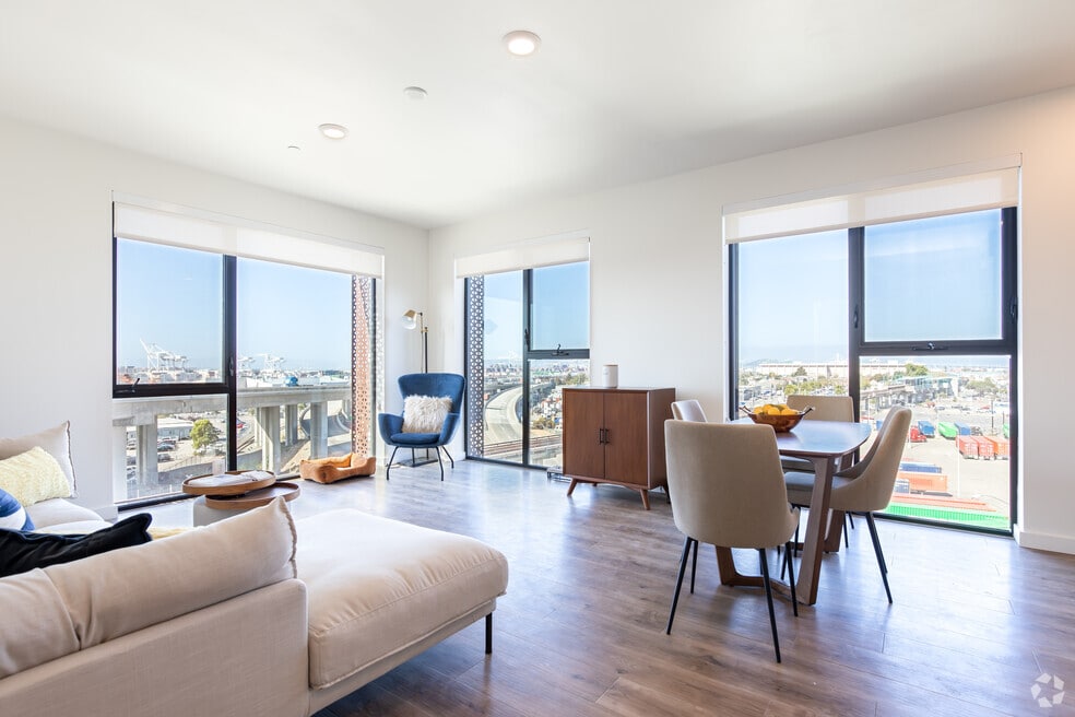 ** The Union ** Luxury and Modernity **