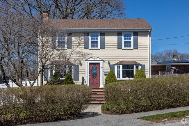 Colonial homes can be found on every corner in Upper Washington-Spring St.