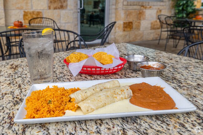 Mexicano Grill and Bar in Jarrell offers homemade Mexican cuisine and cocktails.