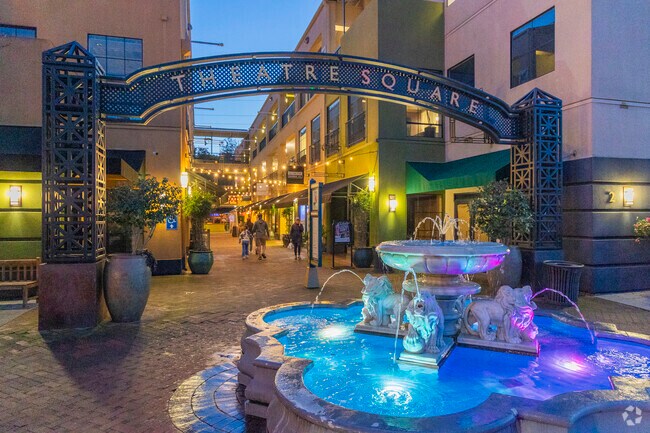 Crestview residents can enjoy Orinda's nightlife.