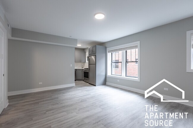 1139 Oak Ave unit E1, Evanston, IL 60202 - photo 4