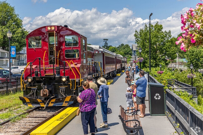 Hop on the scenic railroad train that takes your through the towns of NH including Gilford.