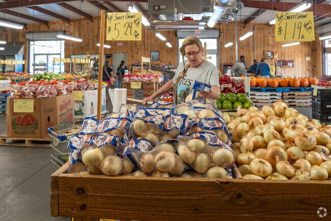 Find locally grown onions at the Parkway Farmers Market.