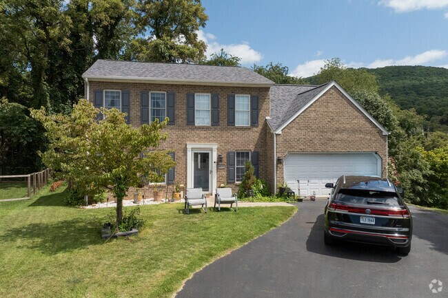 Monterey's Colonial Revival homes feature symmetrical facades and classic proportions.