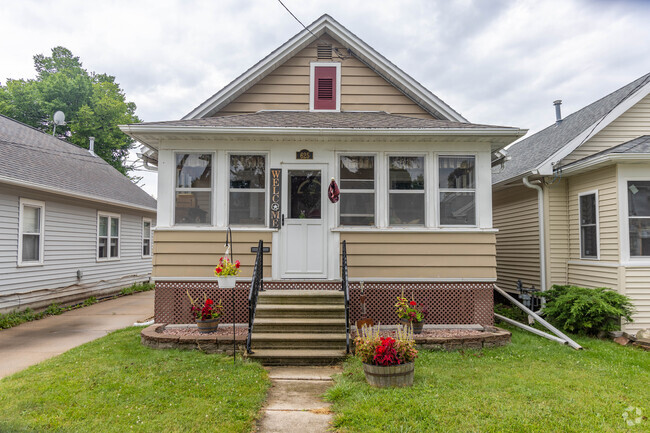 Bungalows are abundant in River East.