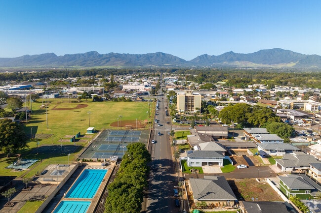 Central Wahiawa offers quick H‑2 access and calm side streets for easy routines.