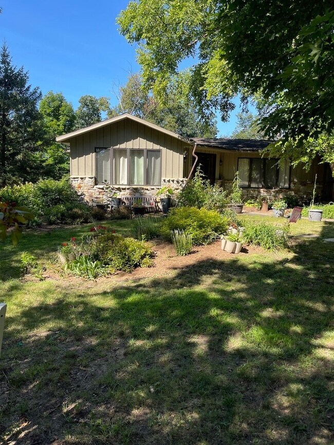 14838 Kendall Ct, Nerstrand, MN 55053 - photo 2