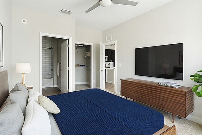 81 West, Fort Myers, FL 33966 - photo 7