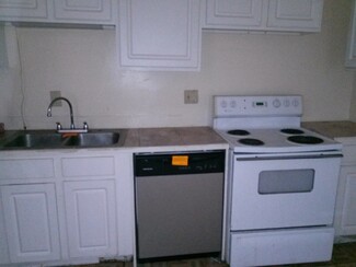 2214 Auburn Ave, Cincinnati, OH 45219