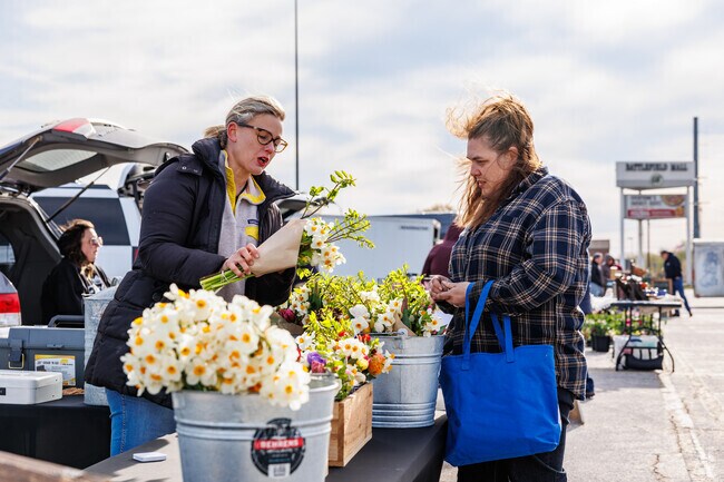 Bradford Park residents can shop local produce at the Greater Springfield Farmer's Market.