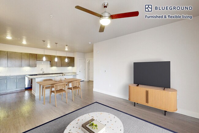 13195 W Progress Cir unit FL2-ID1712A, Littleton, CO 80127 - photo 3