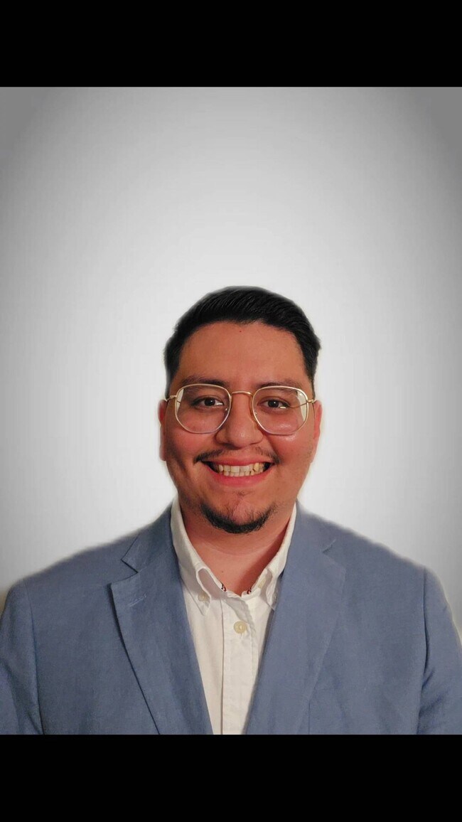 Omar Lozano