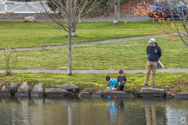 Binney Park is perfect for families in Old Greenwich.