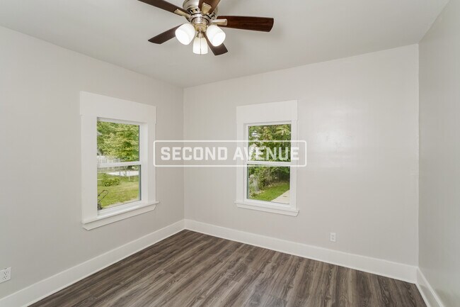 741 Dearborn Ave, Louisville, KY 40211 - photo 6