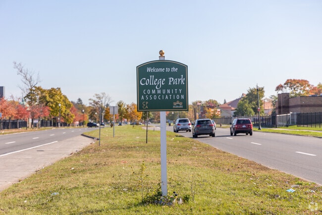 Welcome to the College Park neighborhood of Detroit, MI.