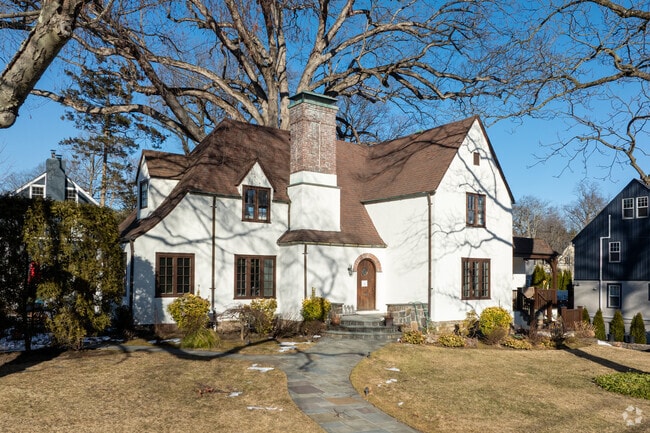 Older homes in Edgewood feature tudor architecture.