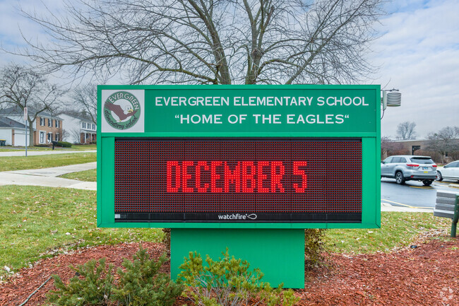Evergreen Elementary School is an above average, public school.