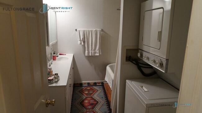 1443 N Bosworth Ave unit 1R, Chicago, IL 60642 - photo 7