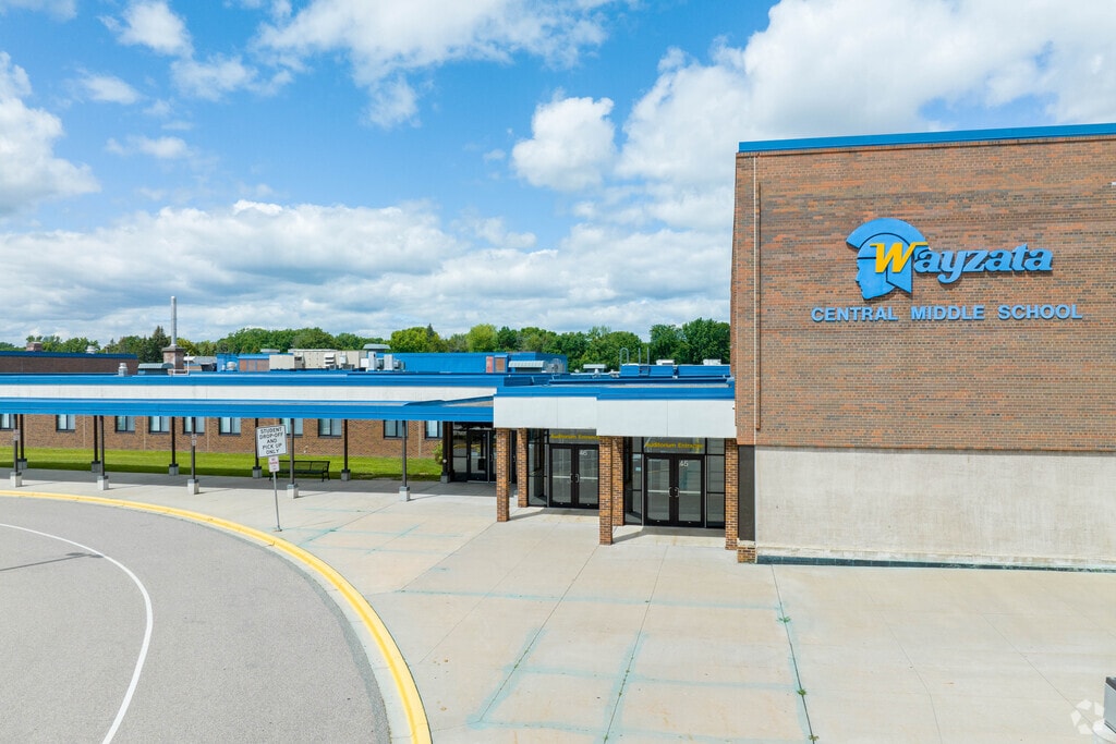 Wayzata Central Middle features a student-teacher ratio of 22:1 with 63 full-time teachers.