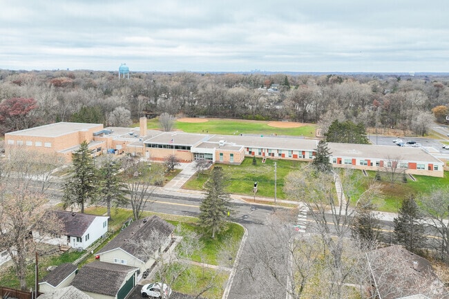 Cowern Elementary School has an overall C+ grade in Niche.