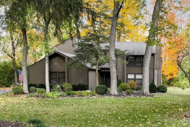 Split-level homes are popular style in the Delaware Trails neighborhood.