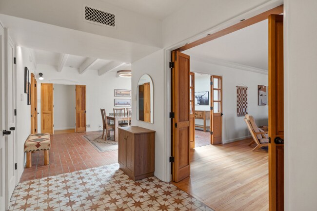 3600 MacKland Ave NE, Albuquerque, NM 87110 - photo 7