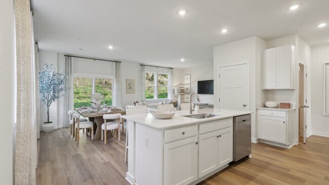 114 River Ridge Dr unit 36201190, Moon Township, PA 15108 - photo 4