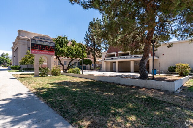 San Fernando Middle combines tailored instruction with diverse extracurriculars, making it a top pick for local students.