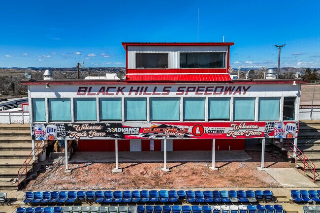 Black Hills Speedway has live racing in the summertime in Rapid Valley.