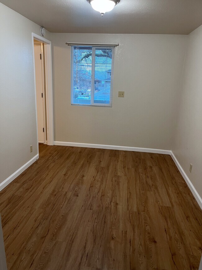 2667 Lakeshore Blvd unit 3, Lakeport, CA 95453 - photo 7