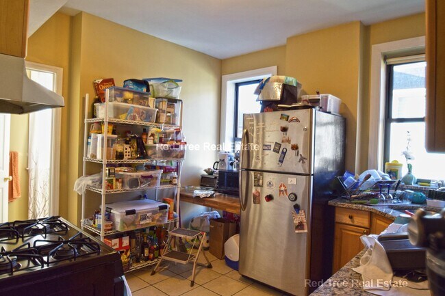 18 Highgate St unit 3, Boston, MA 02134 - photo 6