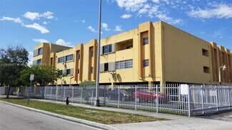 1555 W 44th Place Unit 322, Hialeah, FL 33012