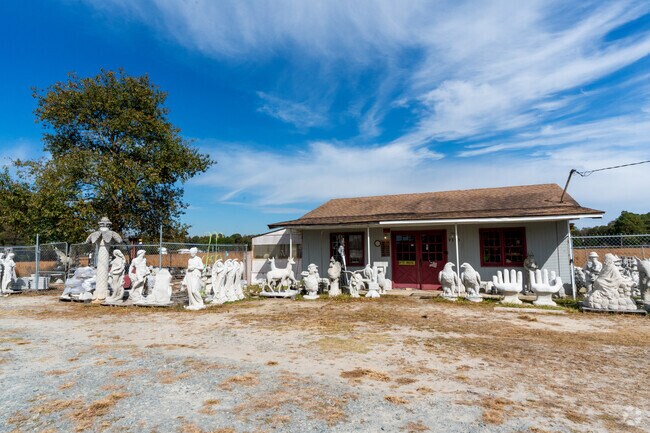 People come from all across the state to shop at J&C's Garden World.