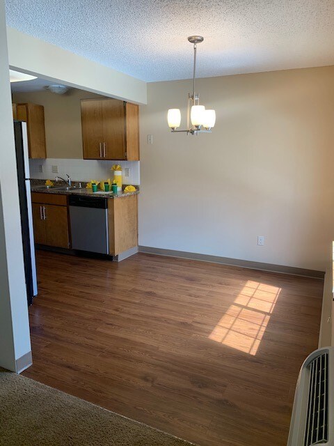 Parc Grand Apartments, Spokane, WA 99203 - photo 2