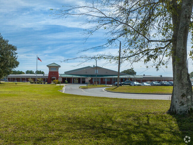 Oakleaf Village Elementary School -front Entrance.