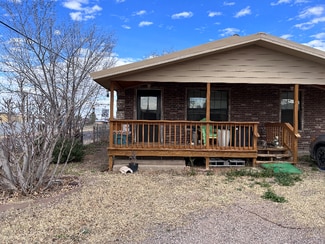 400 S 1st St, Alpine, TX 79830