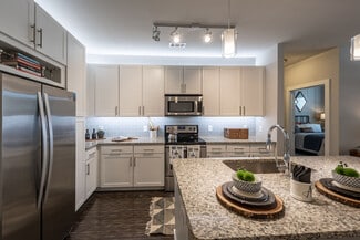 7 Executive Park Dr NE, Atlanta, GA 30329